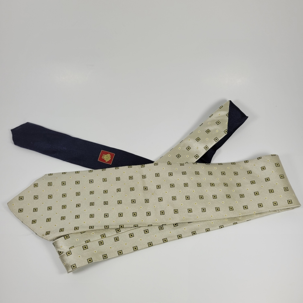 VERSACE | 100% silk tie - Picture 4 of 10